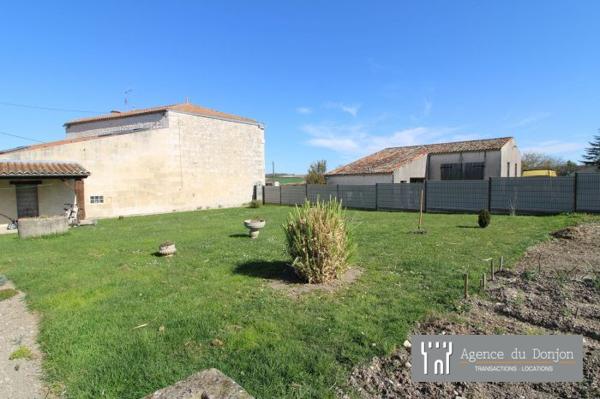 Maison ancienne Pons PONS 210 m²