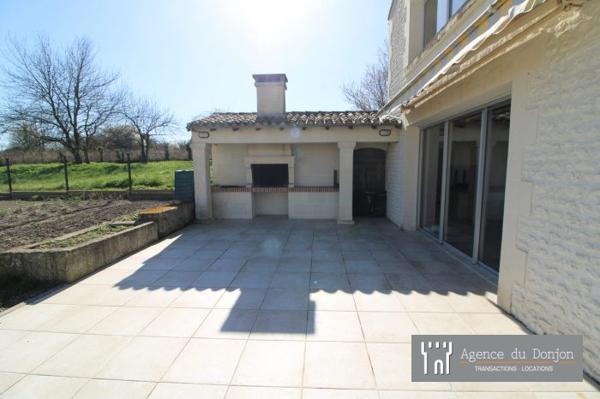 Maison ancienne Pons PONS 210 m²