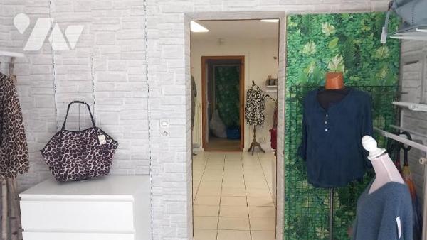 ANZIN IMMEUBLE A USAGE D'HABITATION ET COMMERCE