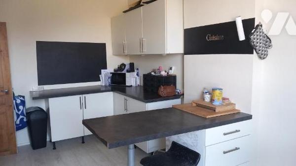 ANZIN IMMEUBLE A USAGE D'HABITATION ET COMMERCE