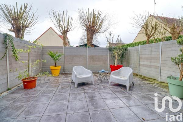 Appartement 4 pièces de 101 m² à Lamorlaye (60260)