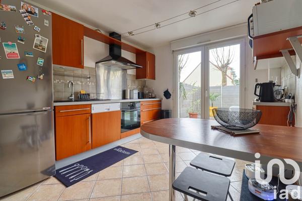 Appartement 4 pièces de 101 m² à Lamorlaye (60260)