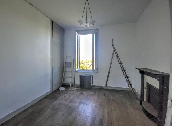 Panazol (87350) Grande maison de ville de 177 m2