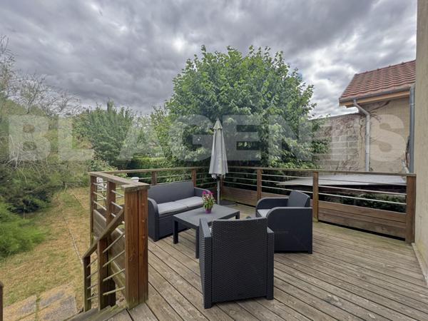 A Coulommiers, meulière 90 m² + cave totale et garage - proche centre ville hors zone inondable