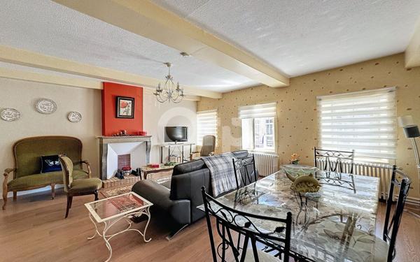 Appartement à louer    3 pièces • 93 m2 Langres