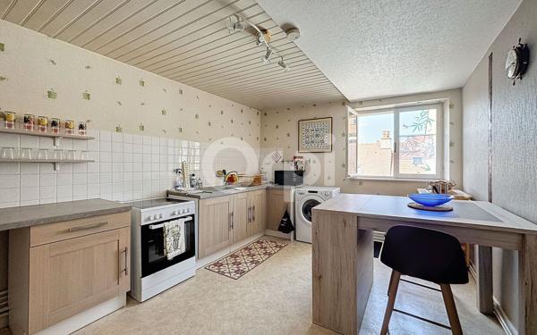 Appartement à louer    3 pièces • 93 m2 Langres