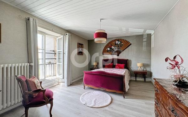 Appartement à louer    3 pièces • 93 m2 Langres