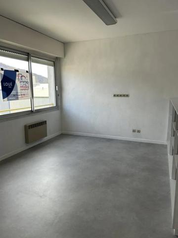 Bureau à vendre à Privas (07000)