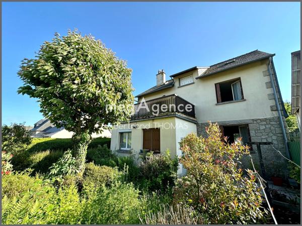 Immeuble à SAINT-BRICE-EN-COGLES, 35460 - 150m²