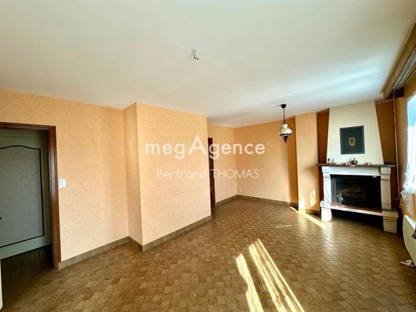 Immeuble à SAINT-BRICE-EN-COGLES, 35460 - 150m²