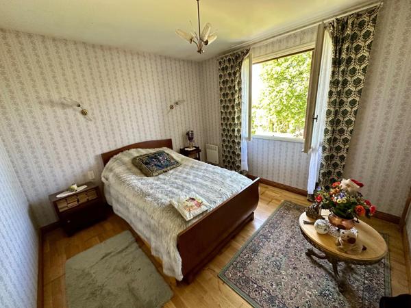 Immeuble à SAINT-BRICE-EN-COGLES, 35460 - 150m²