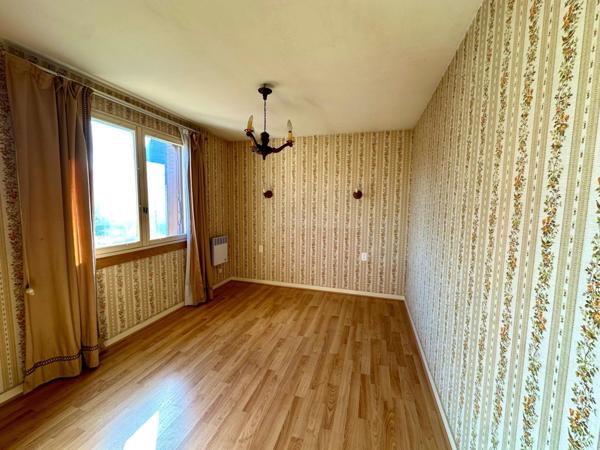 Immeuble à SAINT-BRICE-EN-COGLES, 35460 - 150m²