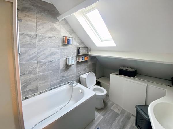 Appartement F3 en duplex au coeur du village de 63 m²