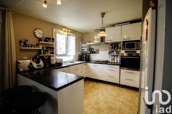 Maison à vendre 7 pièces 114 m² Garennes-sur-Eure