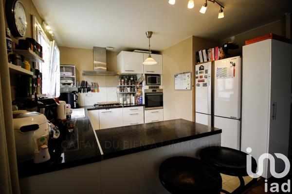 Maison à vendre 7 pièces 114 m² Garennes-sur-Eure