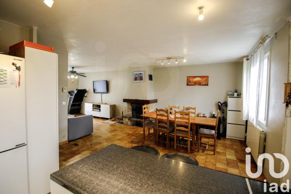 Maison à vendre 7 pièces 114 m² Garennes-sur-Eure