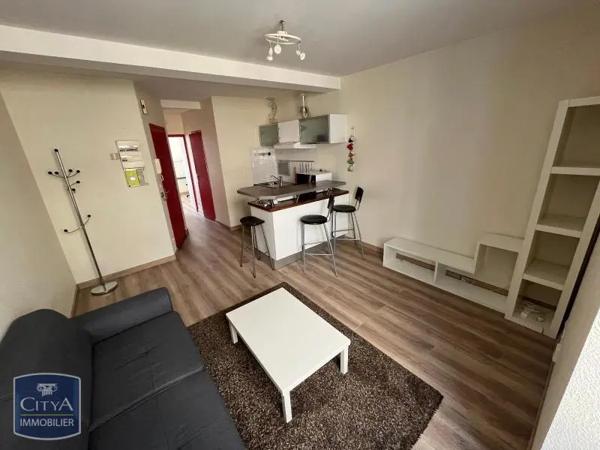Appartement à louer 2 pièces 31.2m² Poitiers (86000)