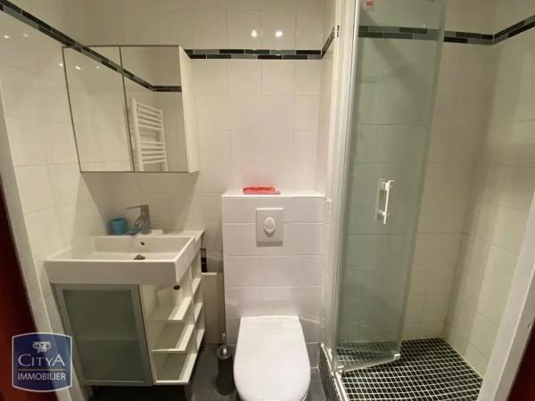 Appartement à louer 2 pièces 31.2m² Poitiers (86000)