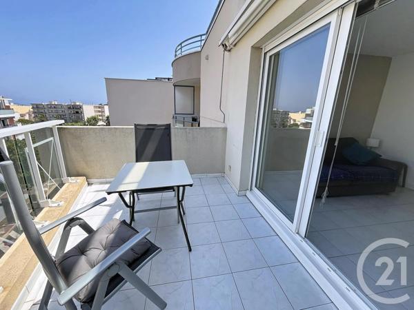 Appartement Studio à vendre  1 pièce - 22,05 m 2   CAVALAIRE SUR MER  - 83