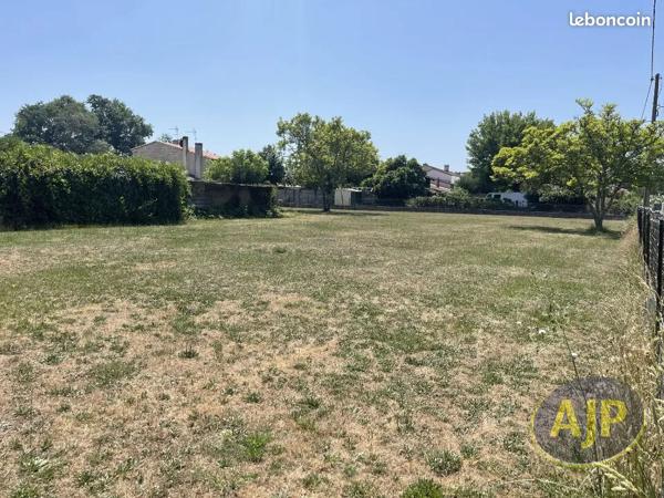 Vente terrain Soussans : 99 900 € - AJP Castelnau Immobilier