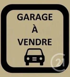 Parking à vendre  13,50 m 2   SIX FOURS LES PLAGES  - 83