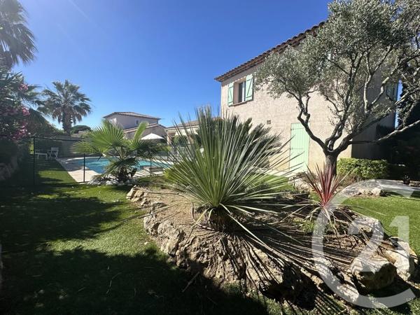 Maison à vendre  4 pièces - 108 m 2   COGOLIN  - 83