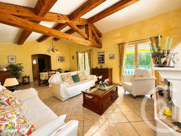 Maison à vendre  4 pièces - 108 m 2   COGOLIN  - 83
