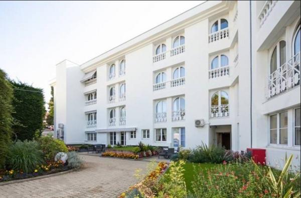 INVESTISSEMENT LOCATIF – GARCHES – Résidence EHPAD Villa d'Epidaure - 6 % de rentabilité