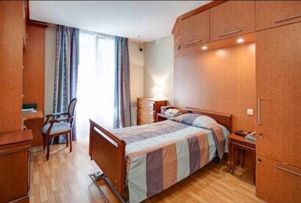 INVESTISSEMENT LOCATIF – GARCHES – Résidence EHPAD Villa d'Epidaure - 6 % de rentabilité