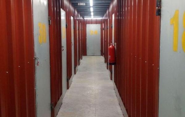 Location / Garage / Parking