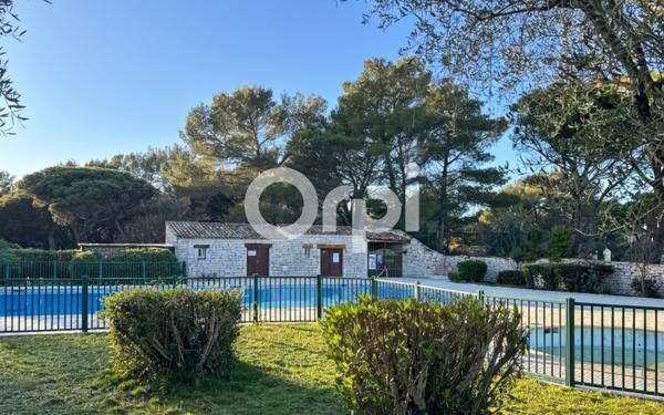 Maison à vendre    2 pièces • 47 m2 Gassin