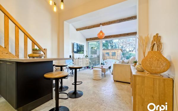 Maison à vendre    2 pièces • 47 m2 Gassin