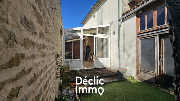 Vente maison mitoyenne Mauze sur le mignon, 177m² 6 pièces 179 900€ avec garage