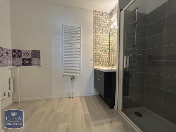 Appartement à louer 3 pièces 61.59m²