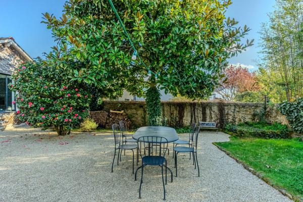 Maison de famille « Belle époque » en plein bourg