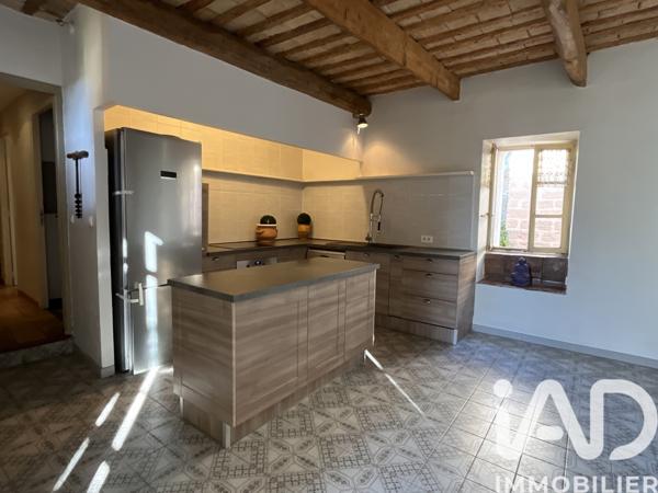 Maison à vendre 11 pièces 225 m² Sanilhac-Sagriès