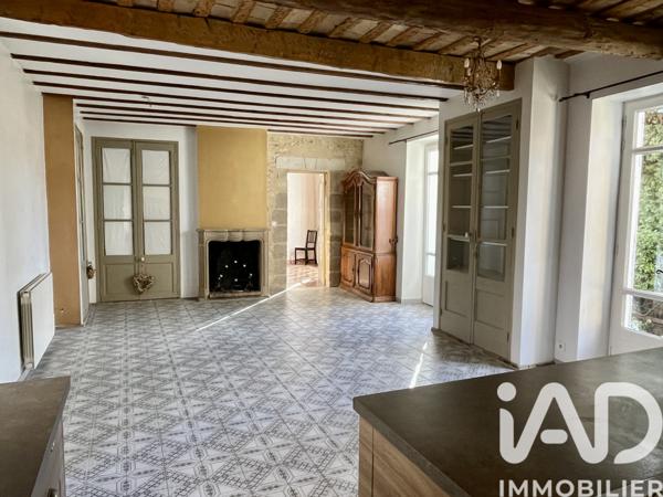 Maison à vendre 11 pièces 225 m² Sanilhac-Sagriès