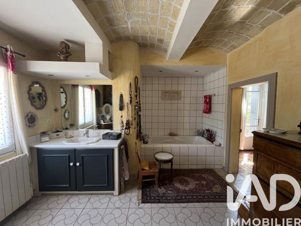 Maison à vendre 11 pièces 225 m² Sanilhac-Sagriès