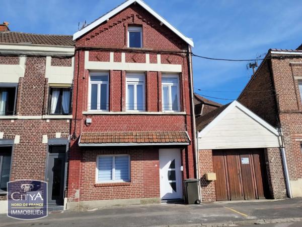 Maison à louer 5 pièces 105m² Saint-Amand-les-Eaux (59230)