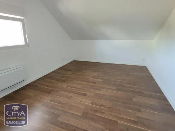 Maison à louer 5 pièces 105m² Saint-Amand-les-Eaux (59230)