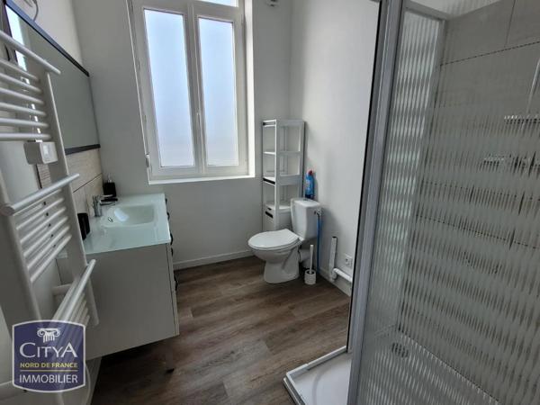 Maison à louer 5 pièces 105m² Saint-Amand-les-Eaux (59230)