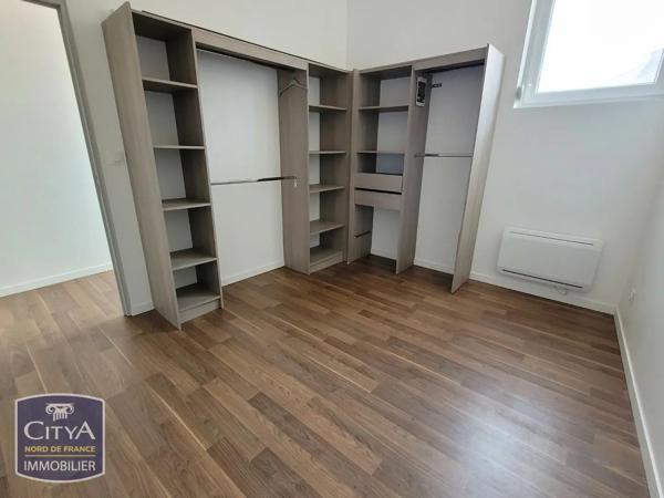 Maison à louer 5 pièces 105m² Saint-Amand-les-Eaux (59230)