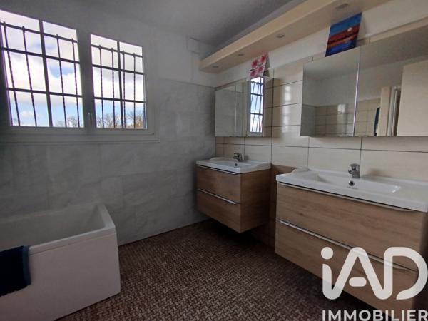 Maison à vendre 6 pièces 229 m² Nassandres sur Risle