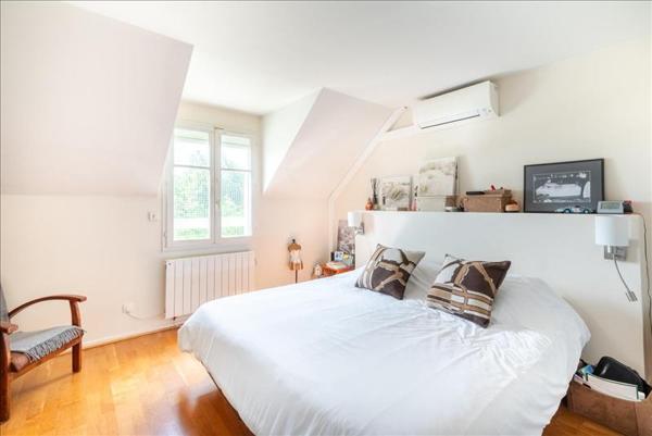 Maison à vendre |  Montesson |  6 pièces | 240 m²