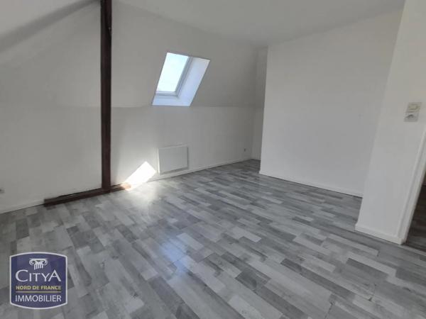 Maison à louer 2 pièces 45.27m² Avesnes-sur-Helpe (59440)