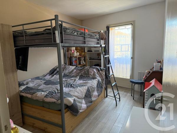 Appartement T2 à vendre  2 pièces - 35,43 m2 FORCALQUIER - 04