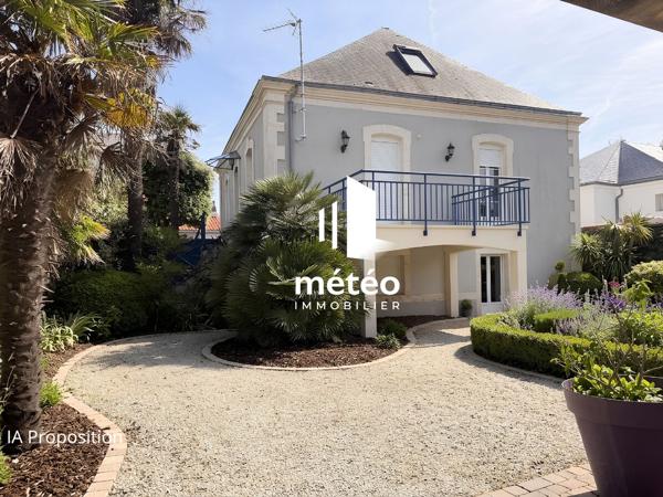 Maison d’exception à vendre aux Sables d’Olonne – 11 pièces, 260 m²