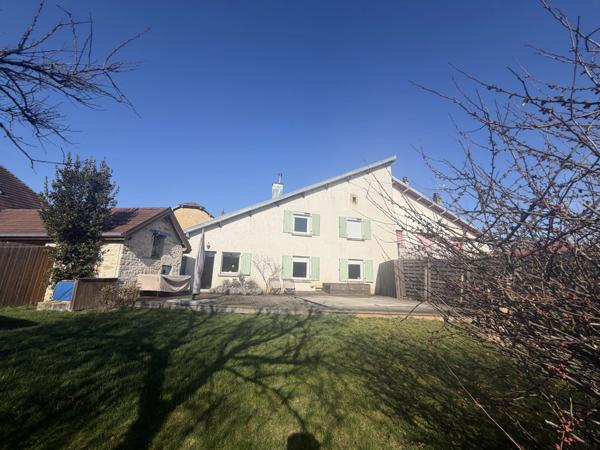 Immobilier Pirey (25480) – Maison de village 174m2 – 409 000 €