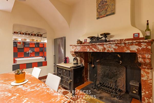 Maison de Maître du XVIIIe avec piscine et jardin clos au Coeur du Minervois