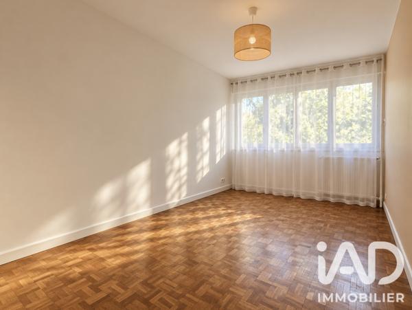 Appartement à vendre 4 pièces 70,08 m² Les Clayes-sous-Bois